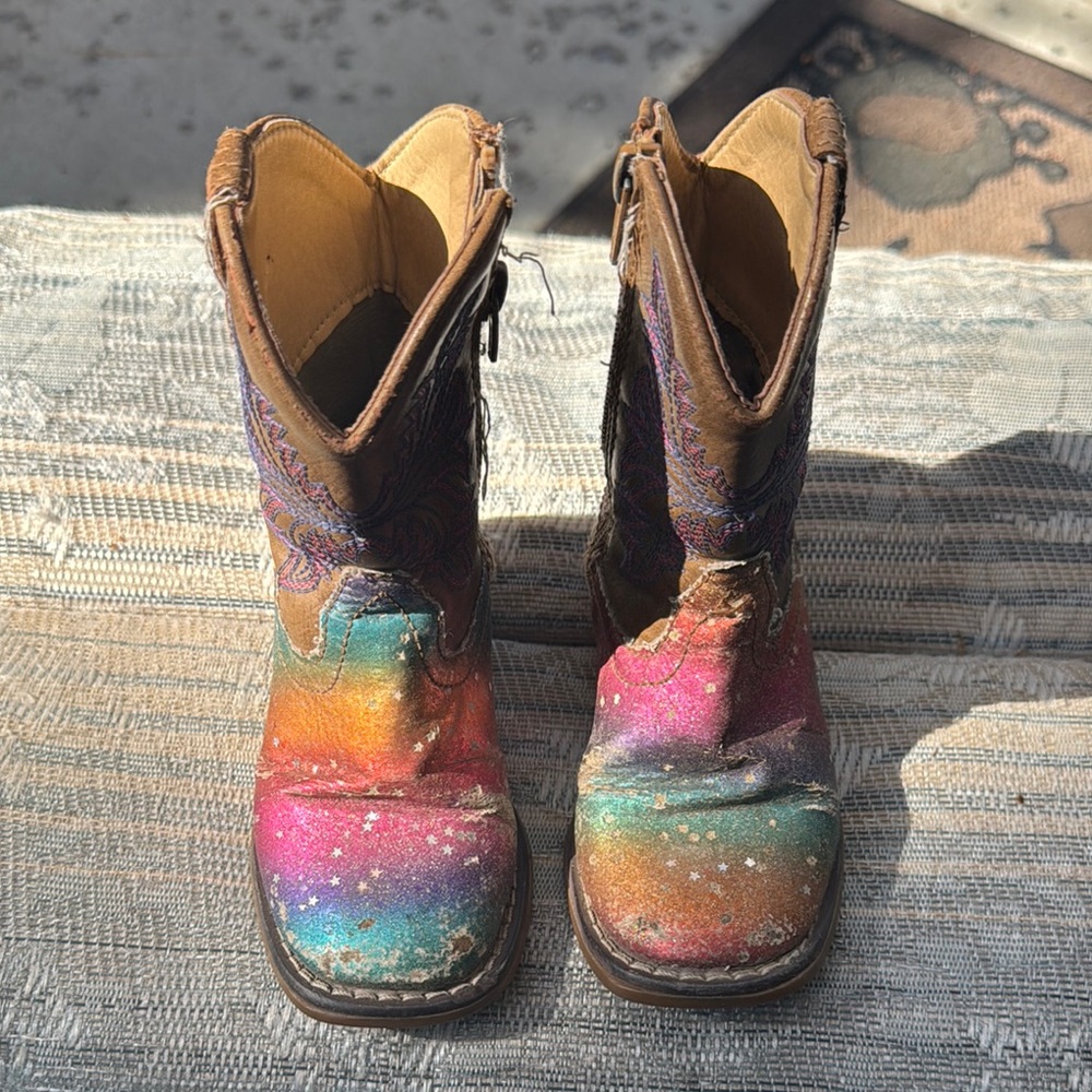 Roper Kids Rainbow Cowboy Boots Montana broken in, so cute.